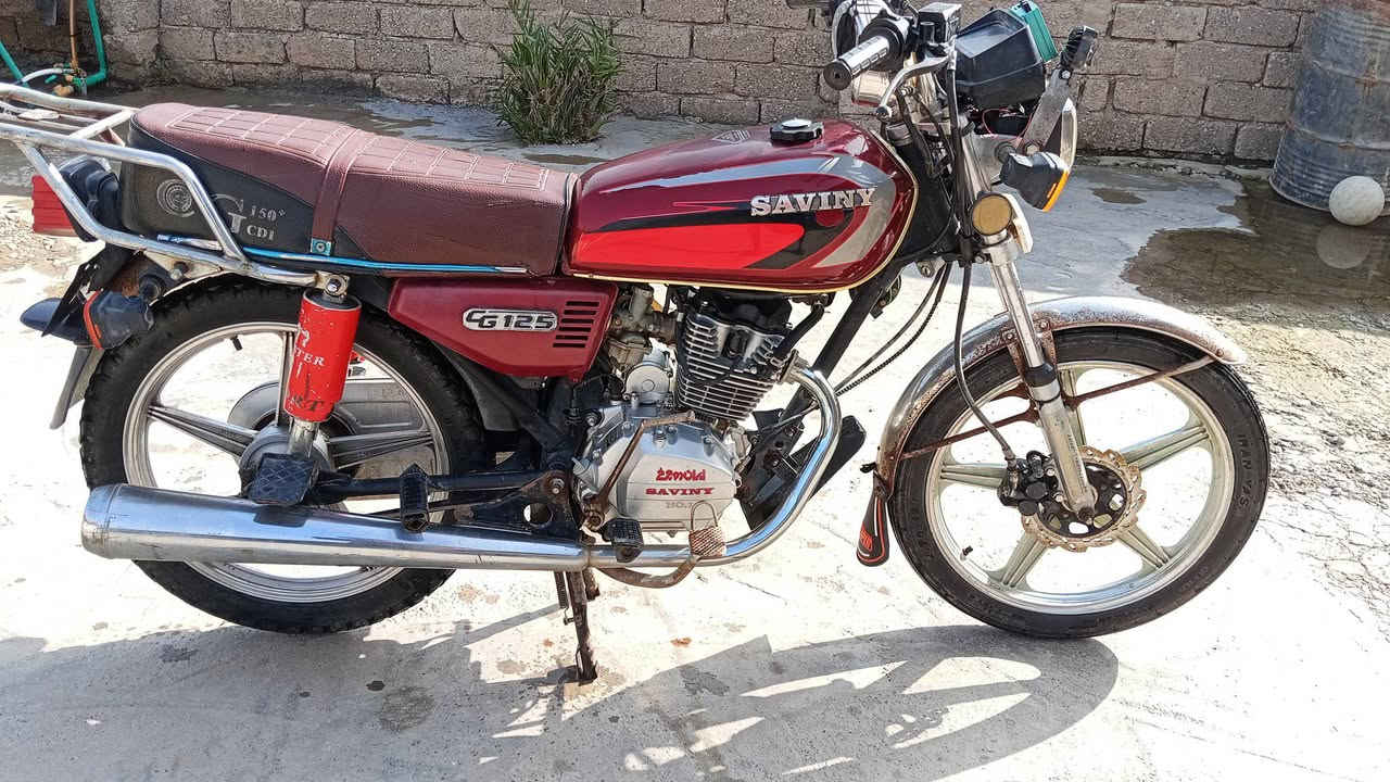 السلام عليكم مطور للبيع سيفان 2020مامفتوح شرط وزن ثقيل مكان حمام العليل سعر 500وبي مجال الطيبين ***********
