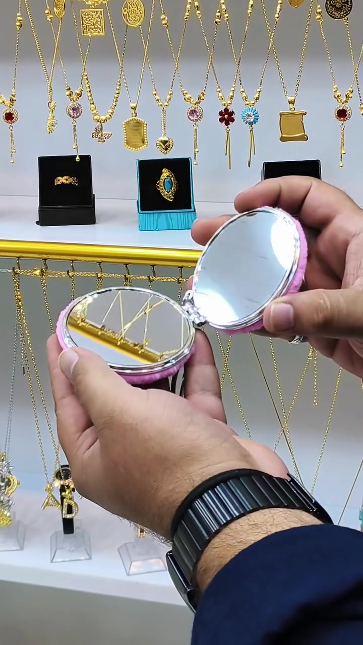 مراية صغيرة محمولة متوفرة بموديلين مختلفات عدة الوان مختلفة🔥
ذهب برازيلي اصلي ضمان طلاء ثابت ✨
أفخم موديلات الذهب البرازيلي بأسعار مناسبة وجودة عالية 🔥
توصيل سريع لكل المحافظات 🚚
للطلب والاستفسار مراسلتنا خاص 📩
العنوان:طويريج-حي الجمعية-بداية الشارع الرئيسي-مقابل صيدلية ركن الجمعية او مأكولات فلفة-مجاور انشائية البحراني
للأستفسار واتساب: ***********
#حسين_للذهب_البرازيلي #ذهب_برازيلي #اكسسوارات #بغداد #كربلاء
