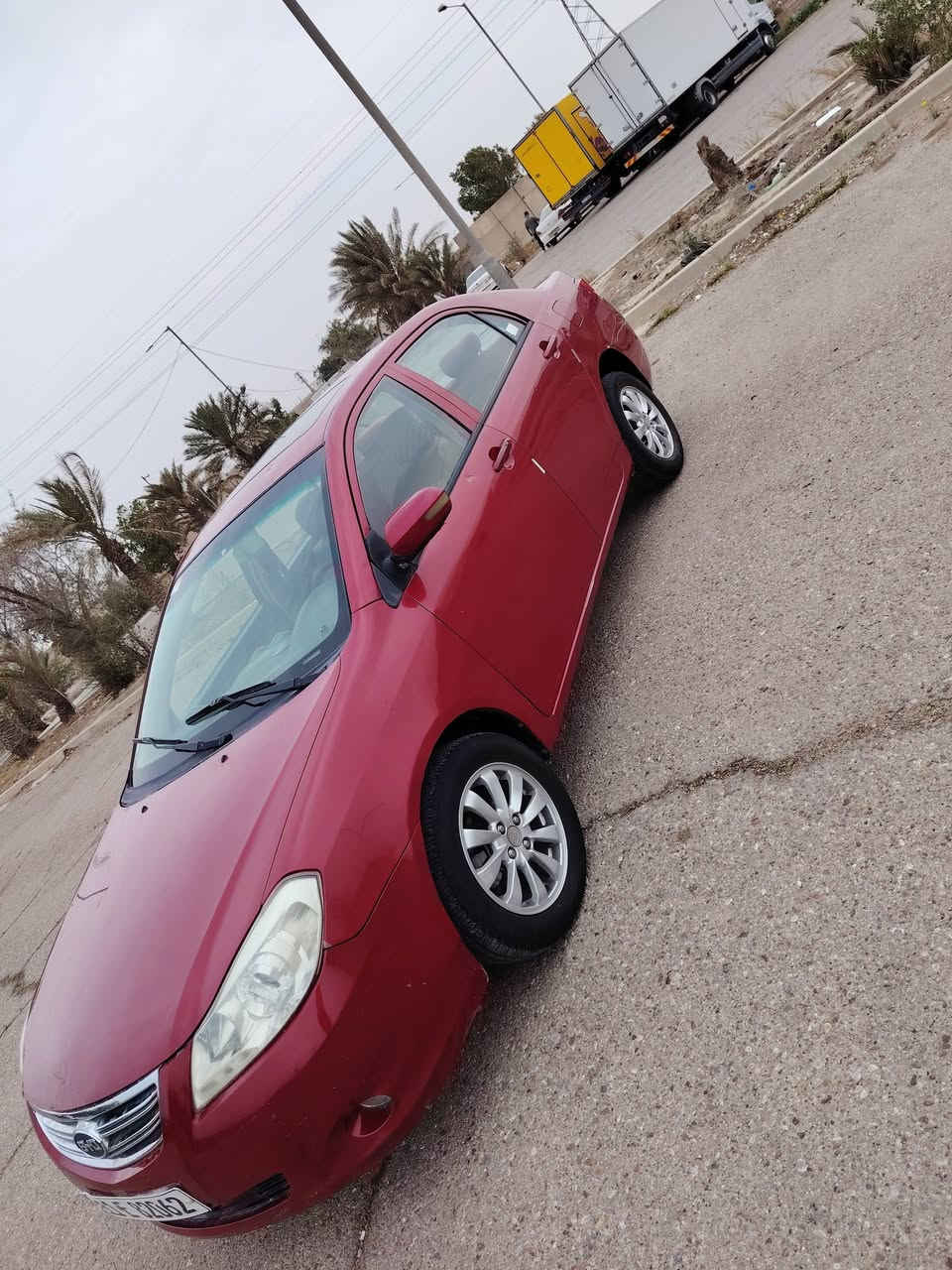 سلام عليكم بي وايدي جي 3 موديل 2013 للبيع السياره ماشيه 108 الف مكفوله كفاله عامه بسمي مكينه 1800 بصمه السياره ابواب وجنطه العنوان بغداد بسمايه منطقة الحريه رقم التلفون *********** ـــ***********
