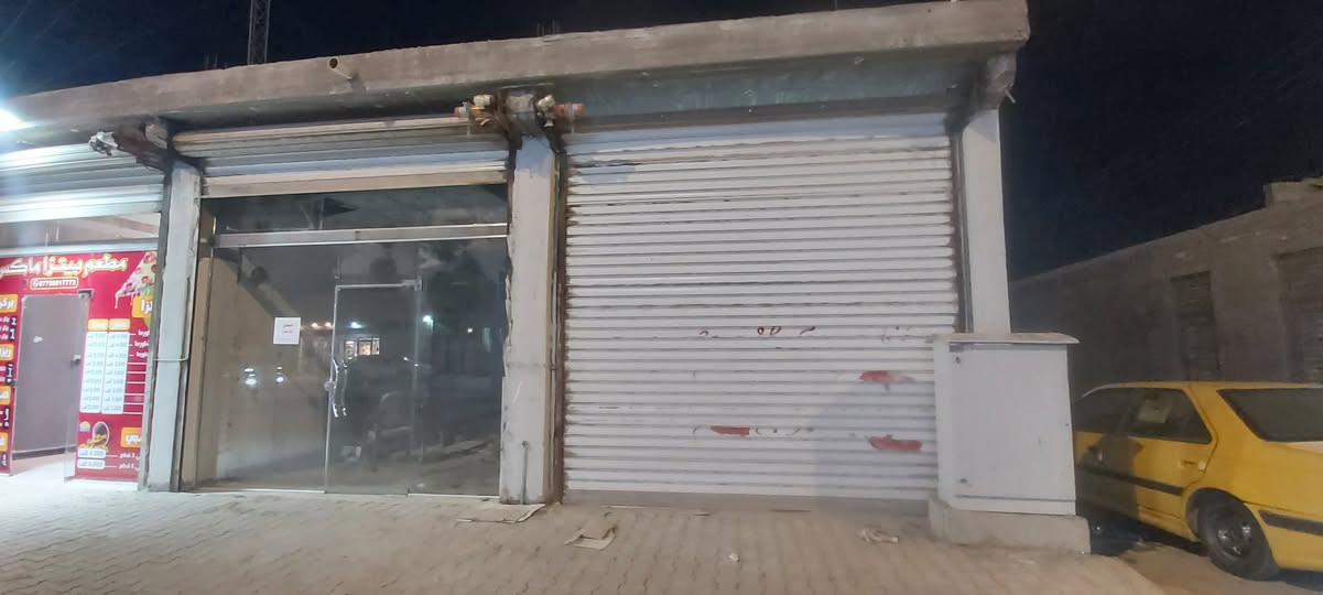 محل للأجار

المساحه 9*4 م
الموقع:  ابي الخصيب - حي العسكري - تقاطع الوسطي

المحل موقعه ممتاز علـى شارع سايدين
يصلح صالون حلاقه أو أي شغله مرتبه

ايضا المحل الي بصفه تكدر تفتحه علـى الثاني  اذا مشروعك جبير + اكو مساحه وره المحلات 300متر 

سعر الأيجار 300 الف
رقم التواصل
***********
