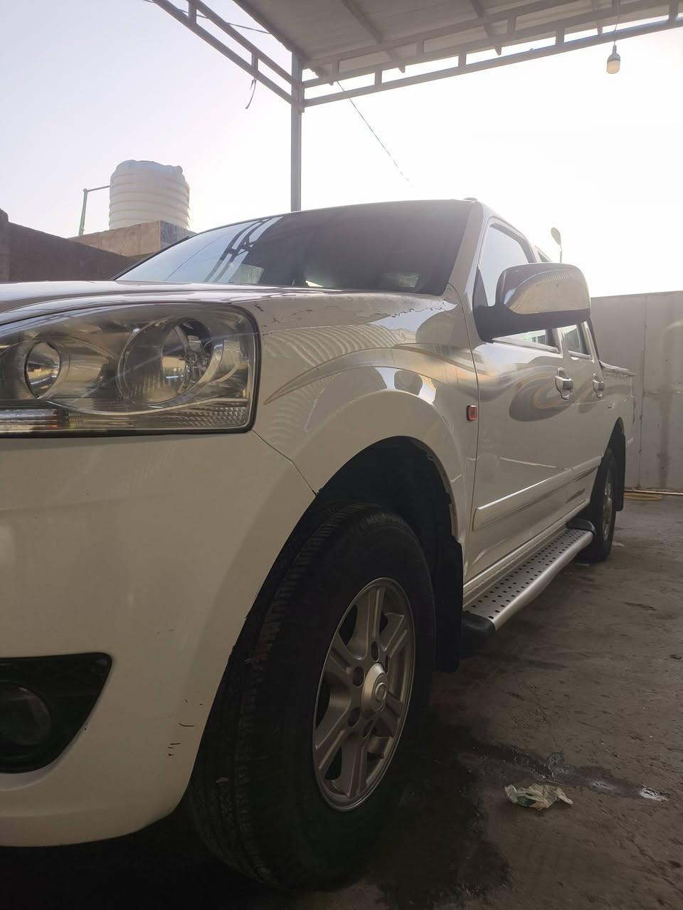 سلام عليكم للبيع كريت ول موديل 2015 رقم كربلاء رقم  وسنويه انكليزي بسمي شخصياً كفاله عامه ماشيه 180 الف سنويه 31 تخم تاير محرك  وكير  واكسن برغي ما مفتوح مكان السيارة الديوانية قضاء الشاميه الإتصال على الرقم ***********
