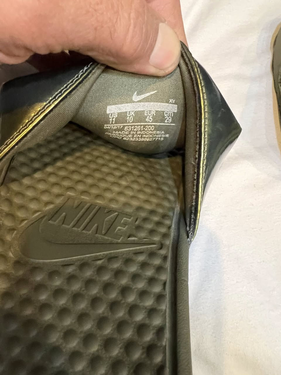 قياس45يلبس44أيظاً
نايك أورجنال
لون مميز
السعر25
توصيل3


**إذا كنت صاحب هذا الإعلان وتريد حذفه لأي سبب، رجاءا أرسل رسالة إلى الدعم الفني**