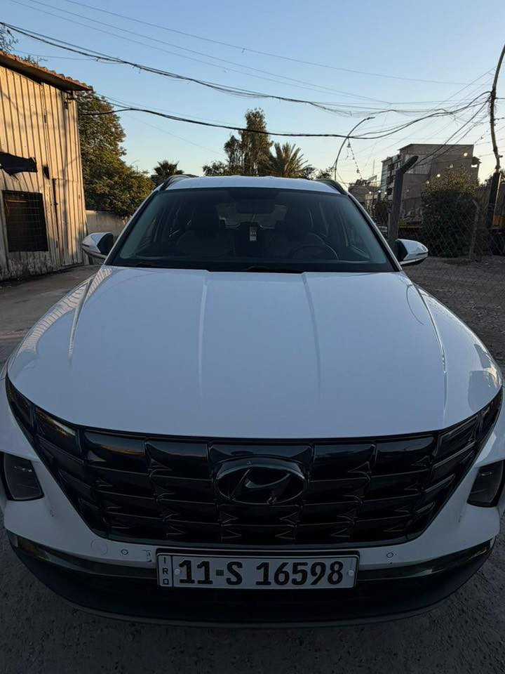 السلام عليكم للبيع فقط
توسان 2024 (خليجي )
ماشية 42 الف 
رقم بغداد باسمي 
مواصفات السيارة:
بصمة + بصمة ابواب
تشغيل عن بعد 
مرايات شفط + ترحيب مري عند الاقتراب + اشاير مري
8 حساس امامي خلفي 
فول تحكم ستيرن
كاميرا خلفية دواره
شاشة كاربلاي
مكينة 2000 دوش 
سيارة نظيفة على ايدي بحالة الوكالة 
السيارة بدون صبغ بيها فقط تعديل بي دي ار على كد شبر بالهلال مال جاملغ الامامي عكس السايق الباقي كله مكفول 

السعر 220 ورقة و بيها مجال بسيط 
مكان السيارة بغداد حي القاهرة 
هــ*********** (فقط واتساب)
