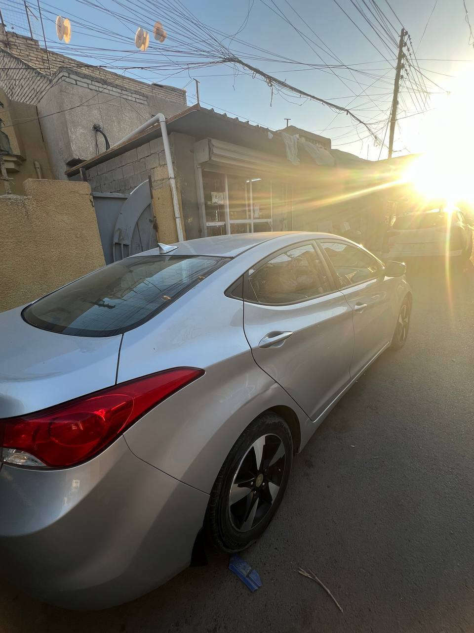 السلام عليكم النترا خليجي موديل2014 مكينه 1800:مبدل بابين جهه سايق مكاني ببغداد والسعر108
رقم:***********
