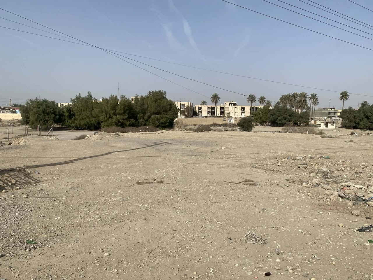 قطعة أرض للبيع تجارية على شارع عام العنوان (خلف دائرة النسيج) مجاور الرعاية الاجتماعية المساحة الكلية (425 م) للاستفسار اكثر الاتصال على الرقم
***********
