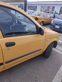 موديل ٢٠١٥ • كير يدوي • بدون حادث