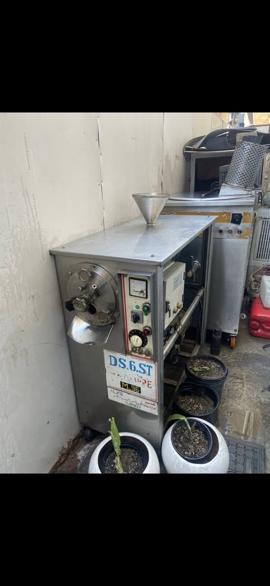 مكائن محل موطا للبيع للأستفسار ***********
