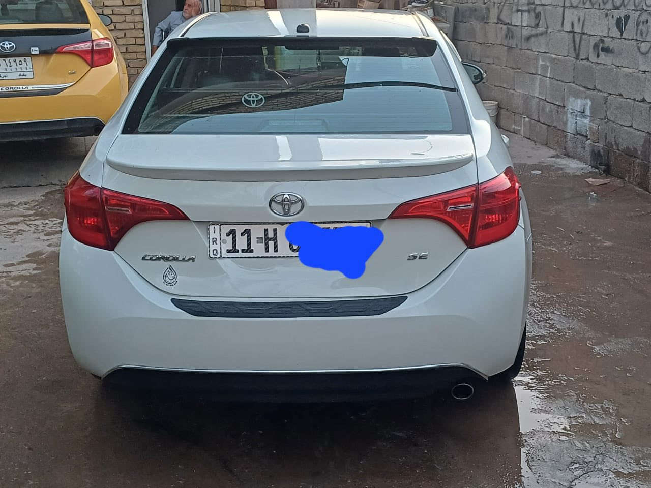 السلام عليكم كورلا 2019 se ماشية 65 كير محرك تبريد تدفئة كله عل وضع الشركة كفالة تخم تاير  الحادث والسونار مرفق بالمنشور السعر 158 وبيها مجال العنوان ديالى تقاطع الوجيهية للاستفسار الاتصال على الرقم التالي*********** 
ملاحضة✔️: مكلف بالنشر
