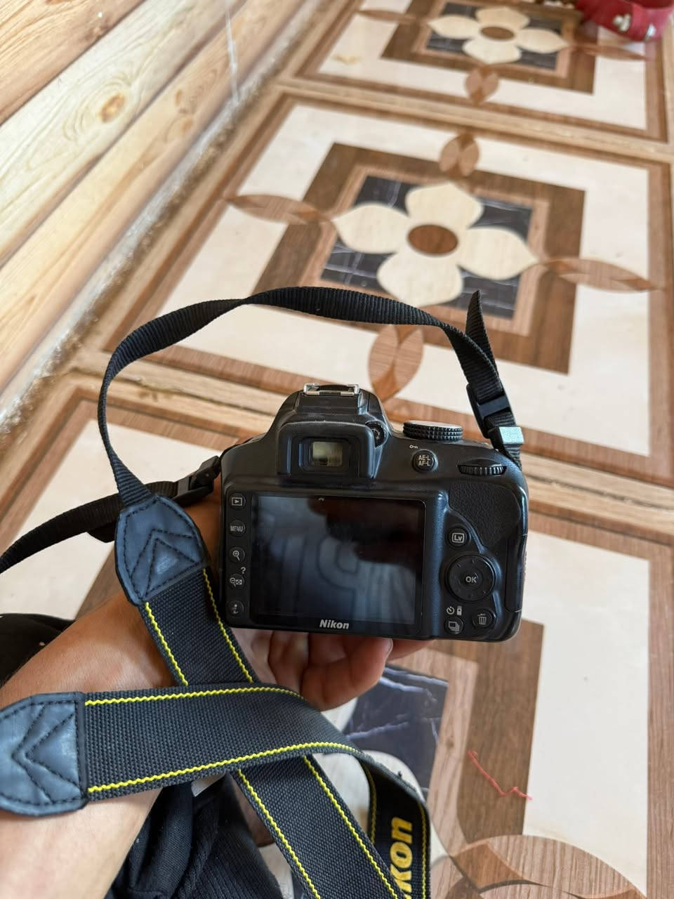 كامره كانون 3600كامله ملحقاتها والسعر مناسب


**إذا كنت صاحب هذا الإعلان وتريد حذفه لأي سبب، رجاءا أرسل رسالة إلى الدعم الفني**