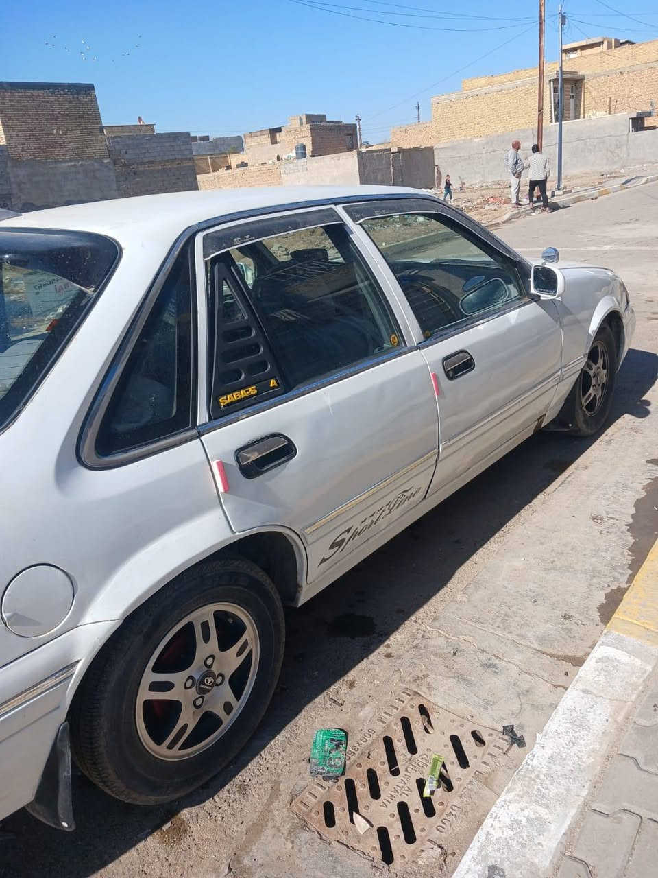 سياره للبيع ابرنس فراشه رقم بغداد انكليزي السعر 35وبيه مجال مصبوغة حزام جمالية  مكلف بل نشر رقم صاحب السيارة ***********
