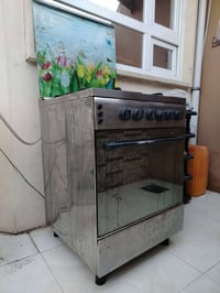 طباخ جديد • فرن وعيون شغالة • ميثاق