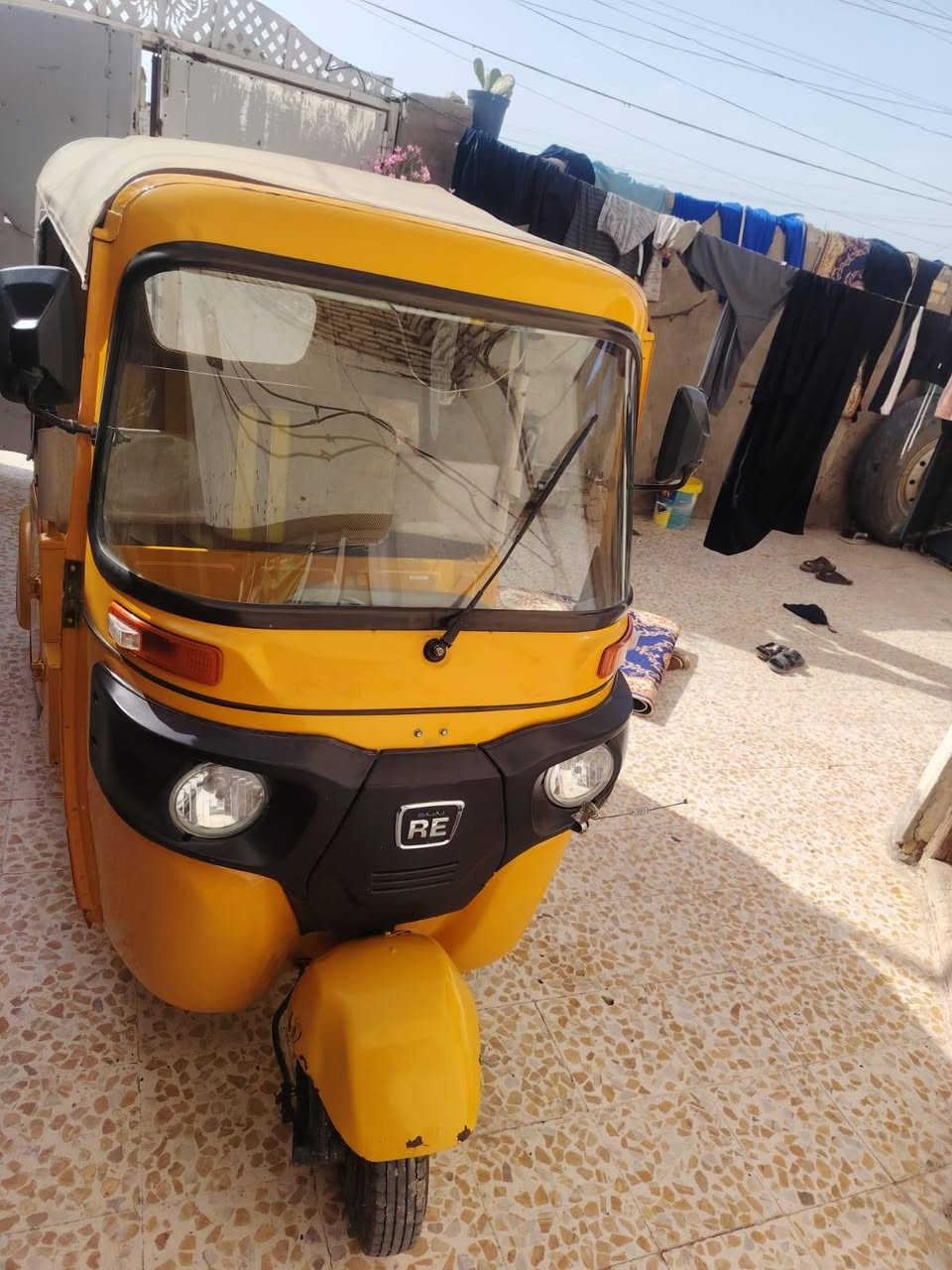 سلام عليكم تكتك البيع
#وكيلها شاكر موديل 22 

المكينة مبدل بيها بوش وبستم 

ومرشوشه جماليه 

المكان الجمعيات 

***********

السعر 6300 وبيها مجال
