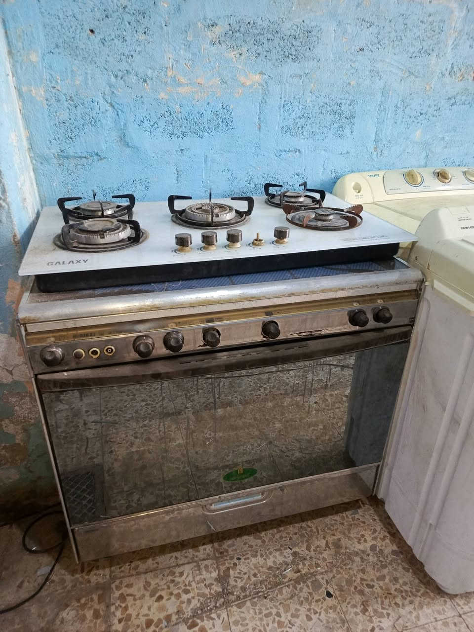 للبيع اجهزه كهربائيه مستخدمه للاستفسار *********** هيت حي المعلمين
