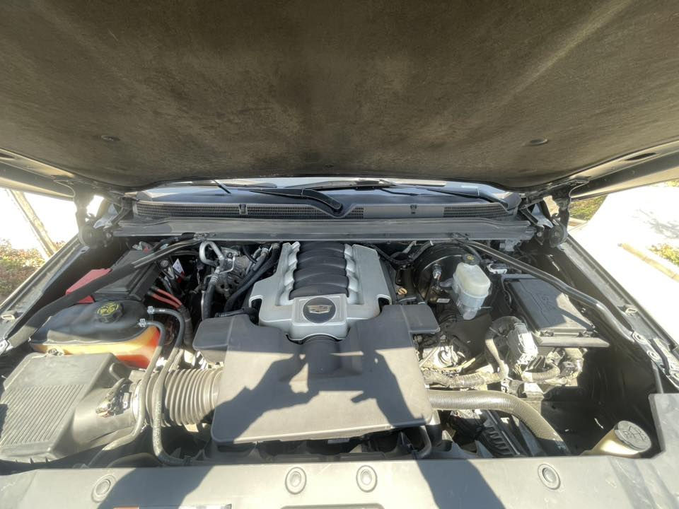 للبيع كاديلاك اسكاليد.بلاتينيوم.
السياره مواصفات بلاتينيوم.فول الفول اعلى فئة بالكاديلاك داخل بيجي. ✈️✅

 السياره لون اسود♠️

موديل 2019

السياره خليجيه مكفولة كفالة عامة وكاله المنصور السيارة جديده بحاله الوكاله  

المواصفات📱👇🏻

🔵1-عداد المسافات⬅️146 الف 

🔴2-كشنات مساج 

🔵3-داخل بيجي.

🔴4-داخل ملكيVIP

🔵5-السياره4شاشات 

🔴6-كشنات تدفأة تبريد 

🔵7-فور ويل 

5️⃣بصمات 🔴

🔵9-الكشنات الخلفيه تدفأة 

🔴10-شاشه كبيره 

🔵11-قاصه 

🔴12-تحكم جهتين 

🔵13-داتاشو. 

🔴14-بصمة

🔵15-كشنات جلد

🔴16-جنطه جلاق 

🔵17-لد بالابواب 

🔴18-دوسات اوتو 

🔵19-ويل2️⃣0️⃣

🔴20-رادار امامي خلفي 

🔵21-وقوف تلقائي عند التقرب من جسم. 

🔴22-سقف شاموا اسود. 

5️⃣ كاميرات🔵

وباقي المواصفات المعروفة للبلاتينيوم. 

للاتصال / ***********

مكان السيارة اربيل
