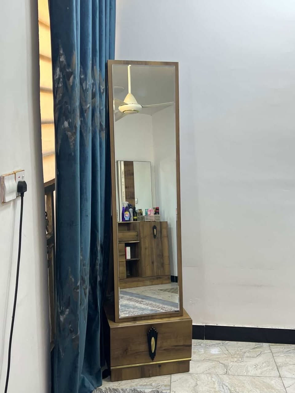 غرفةتركي الأصلي 7
قطع نضيفة جدااا اتصال ***********
ومخزن بالسرير بغداد
