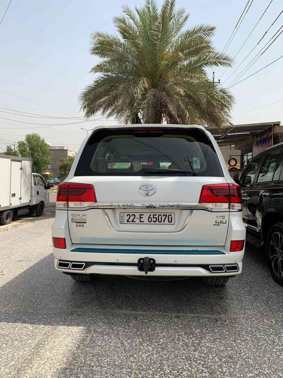 السلام عليكم بيع او مراوس بتاهو او جمسي 
للبيع تيوتا لاندكروز ٢٠٢١
السعر                 ٥٥٥
***********    رقم بغداد  
 ساز اصلي 
المواصفات
فئة (GXR) سبشل ادشن 
كامرة
فتحة
شاشة
ثلاجة
زراكات
فور ويل
حساس امامي خلفي
بصمة تشغيل وابواب
نظام مانع انزلاق
تشغيل عن بعد
تحكم ستيرن
كشنات كهرباء
لايتات زنون
محرك ٦ سلندر
ثلاث قطع تبريد
ماشية 74  حقيقي 
اشاير بالمري
نظام ايكو
دفلك قيادة
نظام abs
كشنات جلد
مري شفط
يدات نيكل
حاجب لد
لد داخلي
٧ راكب
صاجات
كشافات
رقم بغداد
للاستفسار اتصل على الرقم (***********)
