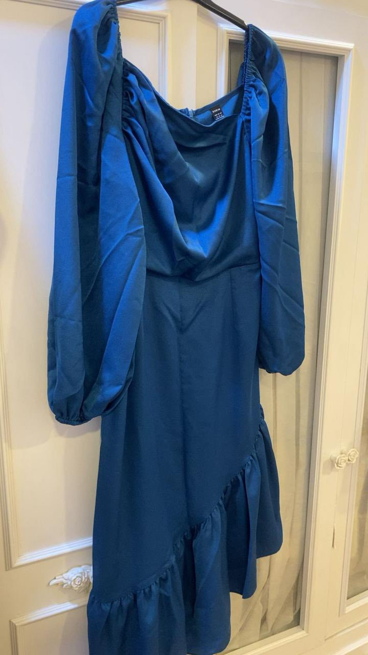 فساتين قياس ٤٢/٤٤ 
قطعه ٢٥ وبيهن مجال 
بغداد


**إذا كنت صاحب هذا الإعلان وتريد حذفه لأي سبب، رجاءا أرسل رسالة إلى الدعم الفني**