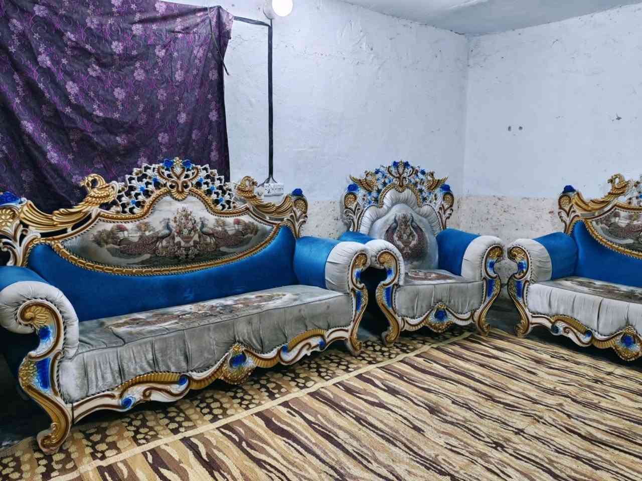 تخم ملكي تسكام 10مقاعد بلوك اسود درجه اولى اخو الجديد حيل نضيف مابي اي ضرر السعر 450 العنوان الكاضميه يوجد توصيل بكروه *********** بغداد, العراق
