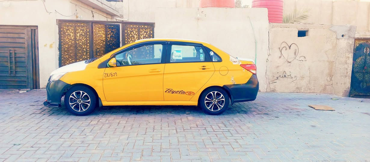 السلام عليكم السياره موديل 20 سياره منافيس باسم خالي بس ما مسجل بالمرور يعني ابيع ادوات كفاله من كل النواحي سياره كفاله من السرقات والطلب والعشائر بس ما مسجله بالمرور والسياره باسم خالي الاوراق والمنفيس والوصولات سياره خير من الله ما تصرف ربع دينار جاهزه لايت عالي ناصي زنون كشافات كل كهربائياتها شغاله سياره بيها طخات سبب ستوته وواضح بالفيديو السعر 20 عنواني بصره ***********
