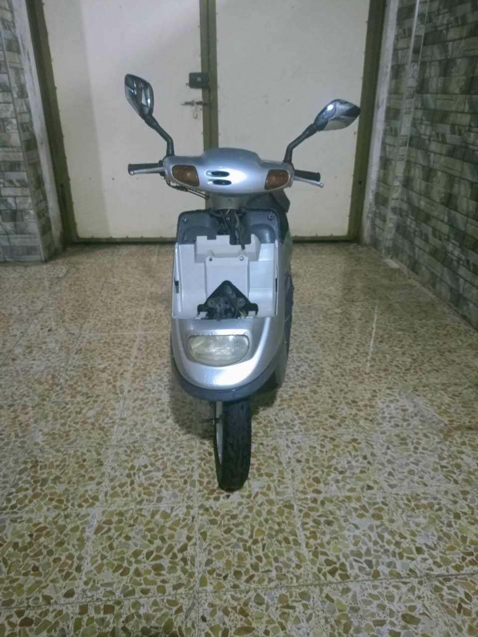 للبيع قراضه كلها شتريتها عله ايدي لا مفتوح وله مكسور شاصي شرط حته طخم تواير بدلتله نكره سلف حته باتري خليتله جديد قيم بلي يرضي الله بيه او تعال خاص


**إذا كنت صاحب هذا الإعلان وتريد حذفه لأي سبب، رجاءا أرسل رسالة إلى الدعم الفني**
