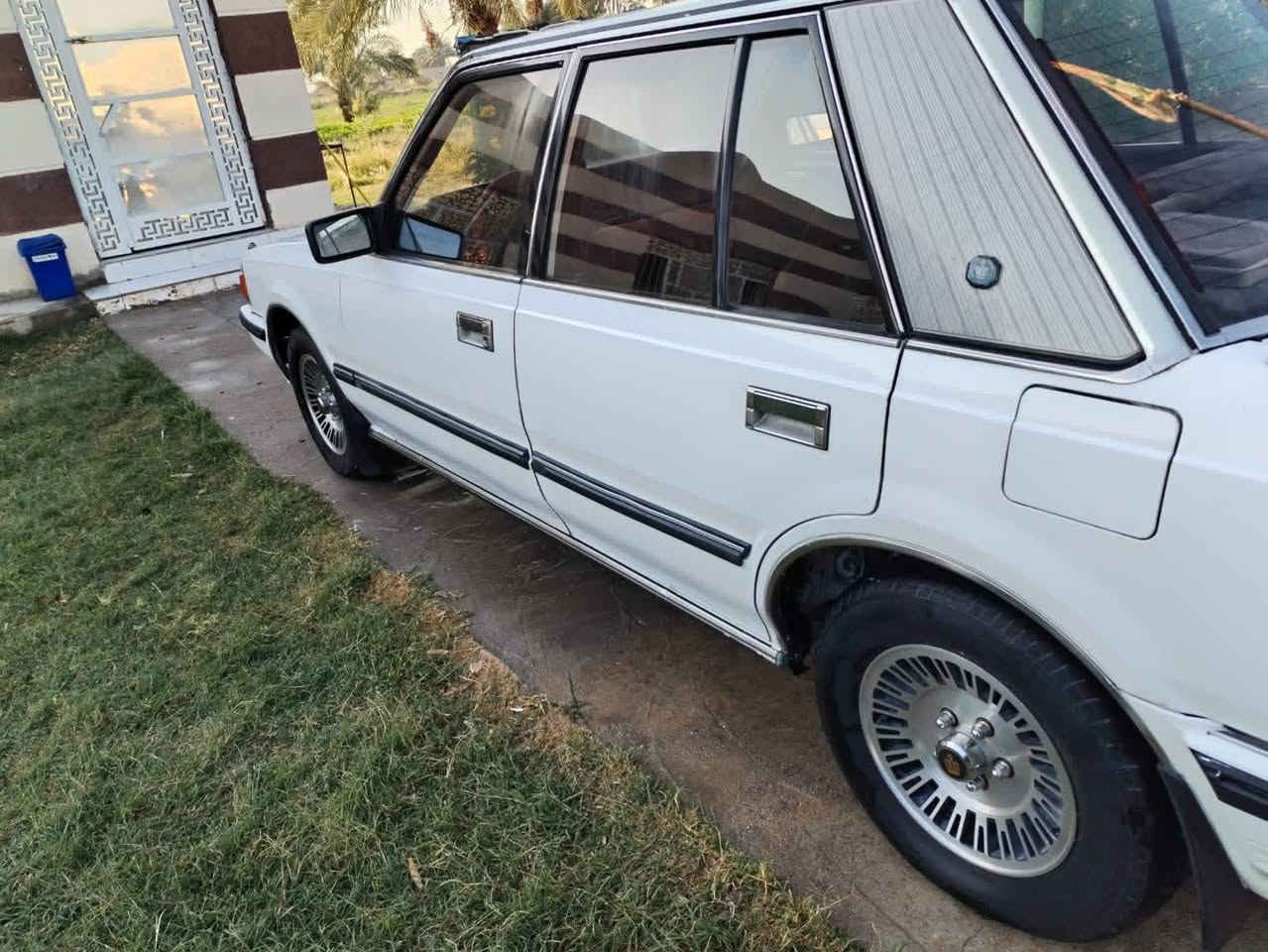 سيارة سوبر للبيع مديل ٨٦مكينة بلاد كير اوتماتيك سيارهه كلهة ع البلاد بيهه مكانات صبغ العنوان  البصرة قرنة الشرش الأستفسار ***********
