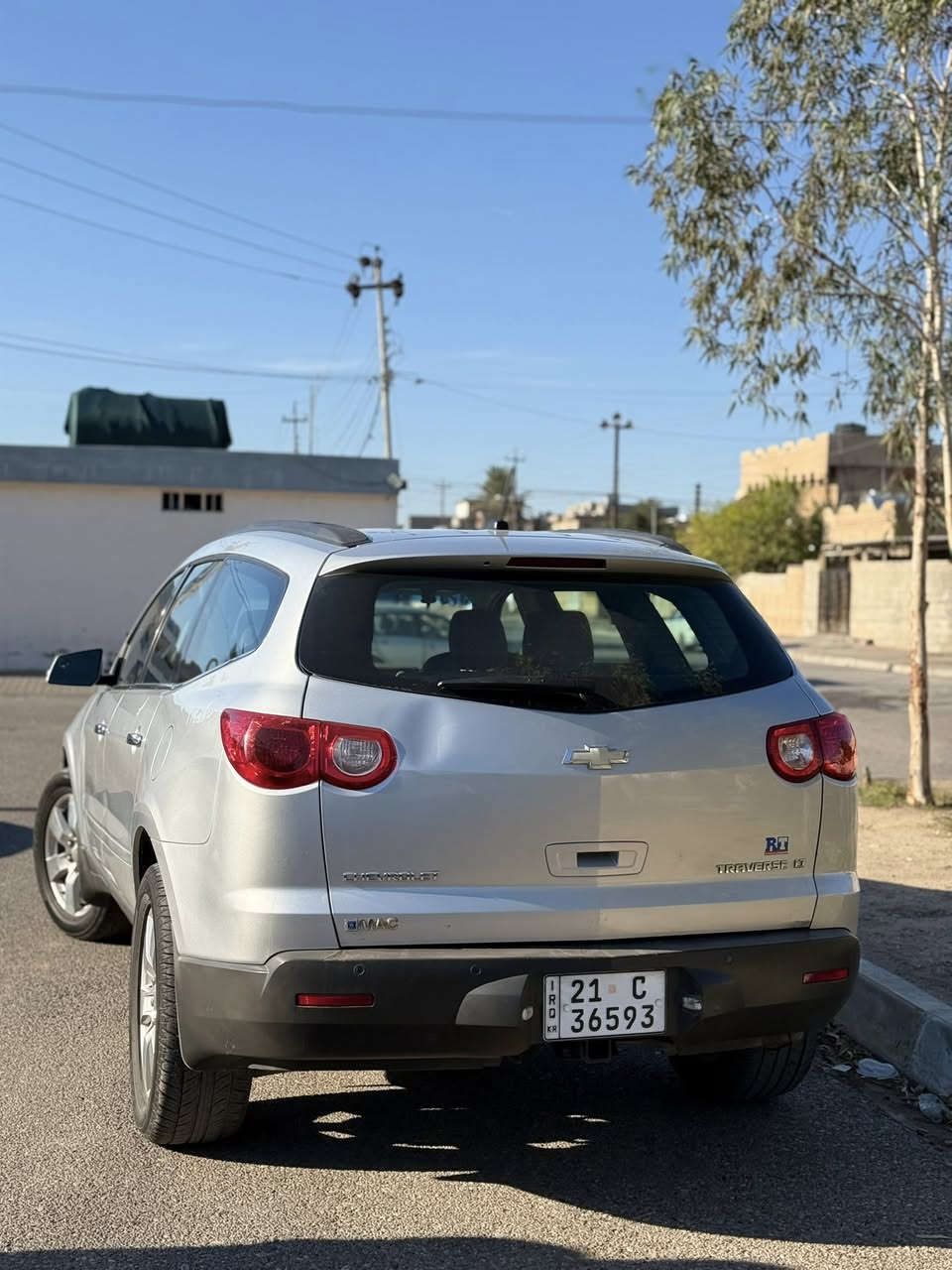 سلام عليكم شوفرليت ترافرس للبيع
موديل 2012 خليجي بدون ضربه 
رقم هزه سنويه جديد كير محرك تبريد شرط 7راكب 3قطع تبريد تحكمات استيرن تحديد سرعه تايرات  اشاير ب مري نضيفه
مكاني كركوك الاستفسار ***********سعر ١٠٥ وبي مجال قليل
