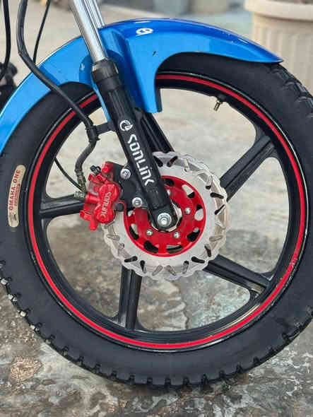 السلام عليكم دراجه ايرانيه موديل 25 جديدة بعدها بلجيس ماشيه 1400 شلعه معدل خير من الله كهربائيات دشبول لايت بك لايت اشاير يمنه يسره مكينه 200
اوراق كامله 
السعر : 875 وبيها مجال 
العنوان : بغداد الشعب شارع الصحه 
الرقم : ***********
