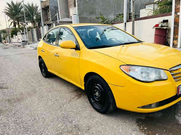 سلام عليكم للبيع النترا موديل 2009 وارد امريكي ضررها الجامرلغ الامامي وشويه بالغد فقط بدون شاصي باقي السياره ليبل واحد حجم المحرك (2000) رقم ديالى دولي بسمي هزه جديدة سنويه جديدة ( 2030) كير مكينه تبريد تخم تاير صدر امامي خلفي كله جديد خير من الله سيارة كل كهربائياتها شغالة سيارة جديدة ربع ما تصرف عليها بس ستر ربك يرهم مراوس حسب القناعه النترا مضلع كورلا عادي حسب القناعه. 
السعر/ ( 98 وبيه مجال بسيط). 
الرقم الاول/ ( ***********). 
الرقم الثاني/ ( ***********).
