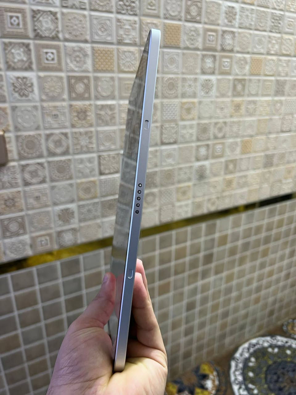 ايباد ريد مجك هاذه شوفتك عينك جهاز نضافه ١٠٠بل١٠٠ جهاز صار ٢٥ يوم من ماخذه قيمه بما يرضي الله واتساب ***********
