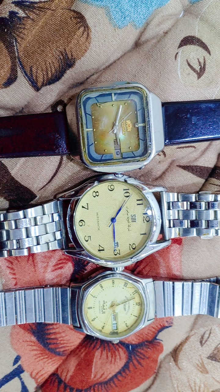 السلام عليكم جميعآ ساعات للبيع قديمه وكلهن شغالات وشرط اصليات


**إذا كنت صاحب هذا الإعلان وتريد حذفه لأي سبب، رجاءا أرسل رسالة إلى الدعم الفني**