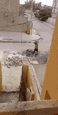 (بلنقد والتقسيط) جاهزين استلام بيوت 🏘️*********** 📱***********📲 شغل هندسة  حسب الموصفات ترميم بيوت كرسته وعمل  بغداد فقط على رقم هاتف او على خاص بآدرة علي الخلفة
