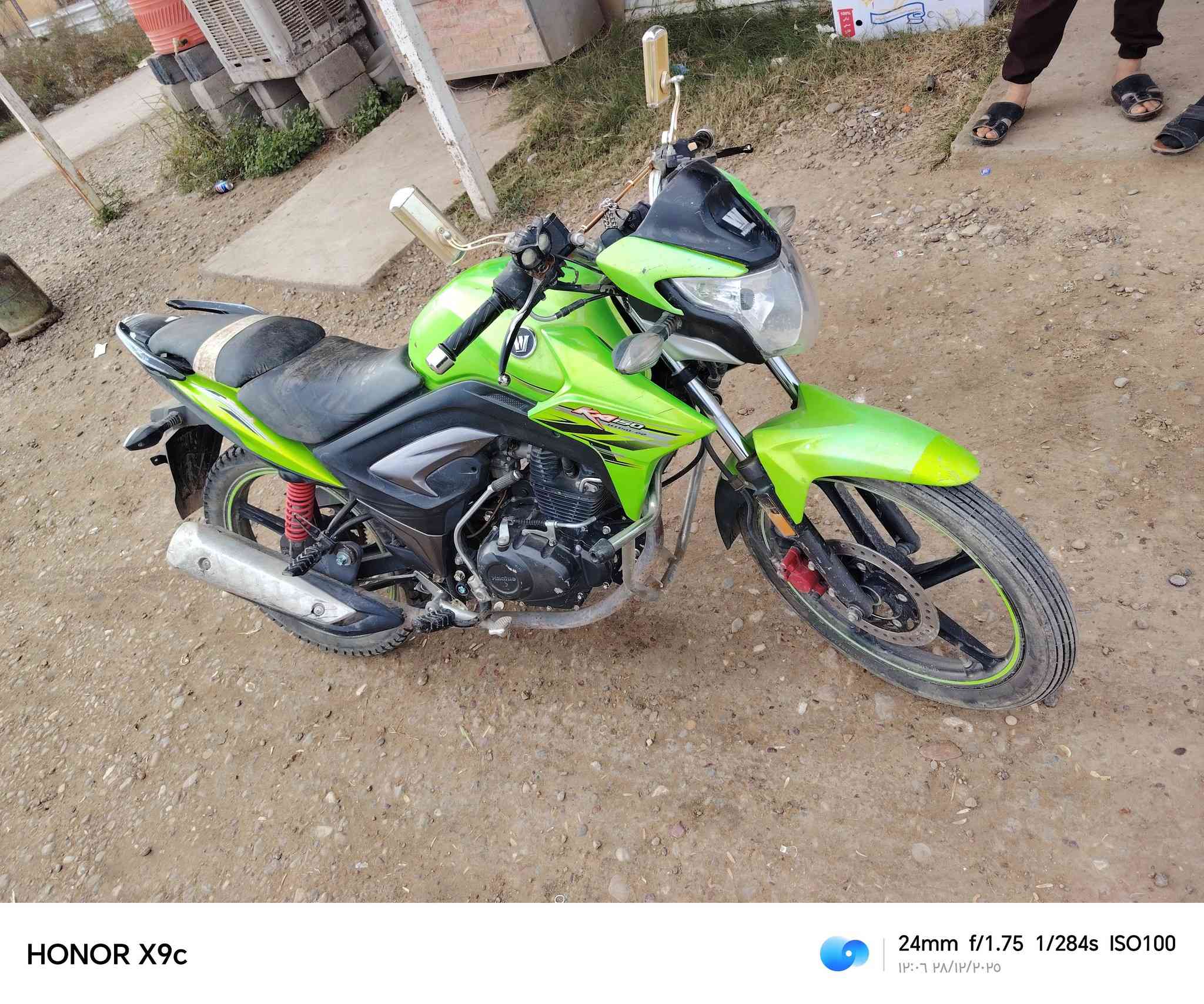 السلام عليكم دراجه للبيع هاوجي اوراقهه كامله الستفسار على هاذا رقم
 ***********
***********
