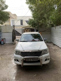 تويوتا هايلكس • ٢٠١٥ • ٩٩ ألف كم