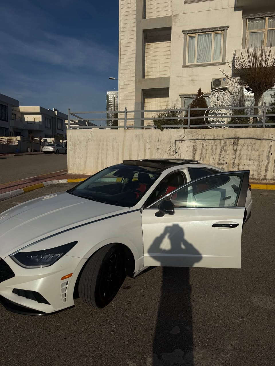مكينة 2.500 بانوراما ع طول السقف لون
حادثها موضح بالصور
 
ايرباكا شرط  
مكينة 2.500
بانوراما ع طول السقف 
بصمة دخول ذكي  
تحكم ستيرن 
رادار امامي معا تحديد مسافة سيارة كدامك 
رادار جانبي 
اوتو ستوب امامي 
كشنات كهرباء وفول ايرباك 
كشنات تدفئه 
شحن لاسلكي 
تشغيل عن بعد 
نظام خروج عن المسار 
نظام قيادة ذاتيه 
تبريد منفصل قطعتين امامي 
نظام اوتو هولد مال ازدحامات 
هندبريك بصمة 
انظمة قياده سبورت ونورمات وكمفورت  وايكو 
كاربلي يدعم كافة الانظمة الهاتف 
دبل كزوز 
بجم زنون 
لايتات اوتو 
نقط عمياء 
مراية داخليه تعتيم تلقائي 
مكان السيارة اربيل شرط تحويل 
الشراي يتصل ويدلل 
***********
🔴السعر 165 السليمانية, العراق
