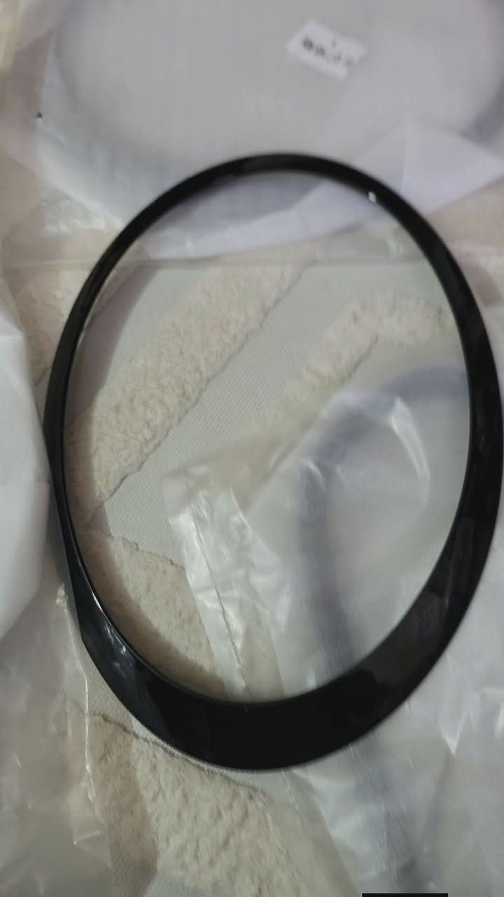 السلام عليكم البيع عطرات لايت بك لايت بلاك يوجد خدمه توصيل ***********
