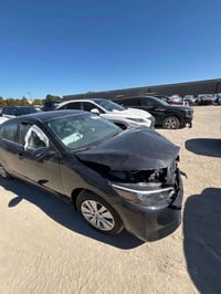 ٢٠٢٥ • ماشي ٣٢٢٠ ميل • وصول ٦/١/٢٠٢٦