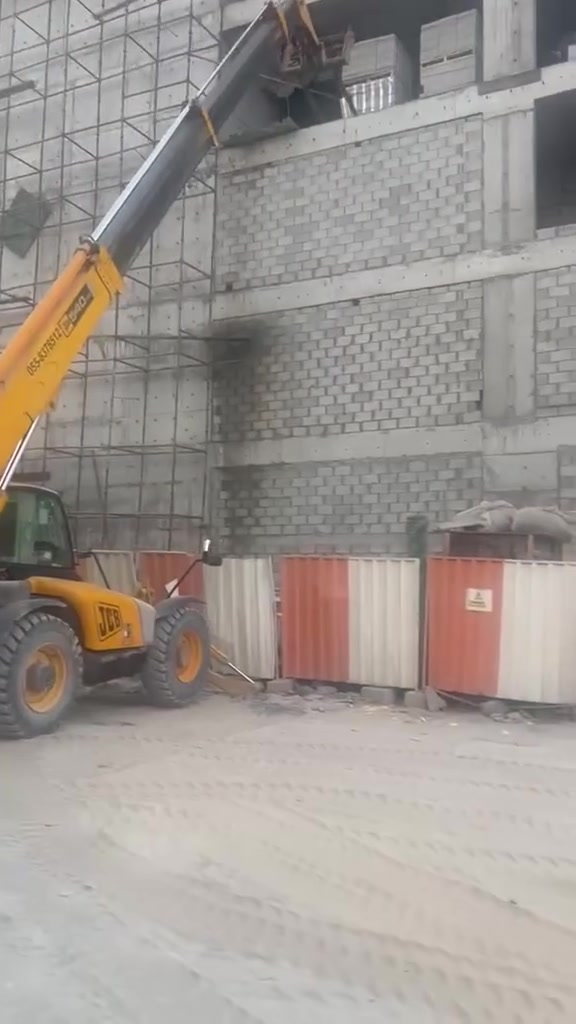 Boomloader for sale 540    17 meter
0529769127


**إذا كنت صاحب هذا الإعلان وتريد حذفه لأي سبب، رجاءا أرسل رسالة إلى الدعم الفني**