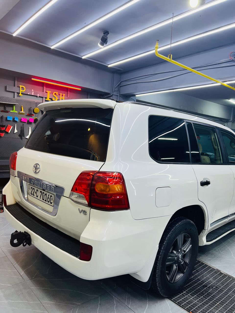 لاندكروز . جيكسارا
موديل  2011
مواصفات Gx
ماشي / 200 الف كم 
رقم أربيل سنوية جديد 
محرك V6 
 بیدون صبغ  
بدون تعدیل
بدون بارد   
تحویل غرامە بشرط
نفسل وکت 
سعر275 $
واتساب***********
مكان اربيل
