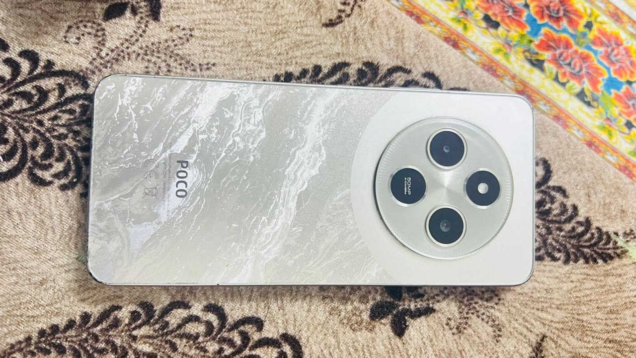 تلفون بوكوc75 ذاكره 256 كامره 50MP مامبدل كلشي فقط فطر بل شاشه مكاني كركوك حي العسكري رقمي. ***********
