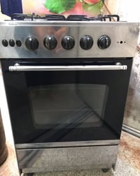 طباخ • نظيف وشغال • كمب سارة