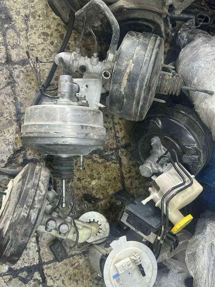 السلام عليكم📣📣📣📣📣🌹🌹🌹🌹🌹🌹
وصول ادوات جيب ودورنكو جميع الموديلات من2011 الى 2022
  محركات 3600 و 5700 جيب ودورنكو جميع قطع السياراه من الدعاميه الى الدعاميه كيرات فور ويل وتوويل فظل من الله كلشي متوفر😘😘
عنوانه الطالبيه مقابل اللاستداره الثانيه يسارا محلات المولى 🌺
فرع الثانيه شارع الظلال بعد تقاطع النهظه يسارا شركه الوهران
متواجدين بالفرعين طيله ايام لاسبوع💥💥💥
توجد ورشه للصيانه🛠️🪛🔨⚒️🛠️
توجد خدمه للتوصيل جميع المحافظات 🚕🚁🚖🏎️🏍️
للاستفسار ***********☎️☎️
واتساب ماسنجر 🟩🟥
الله يحفظكم ويعمر حلالكم يارب🤲🤲🤲
