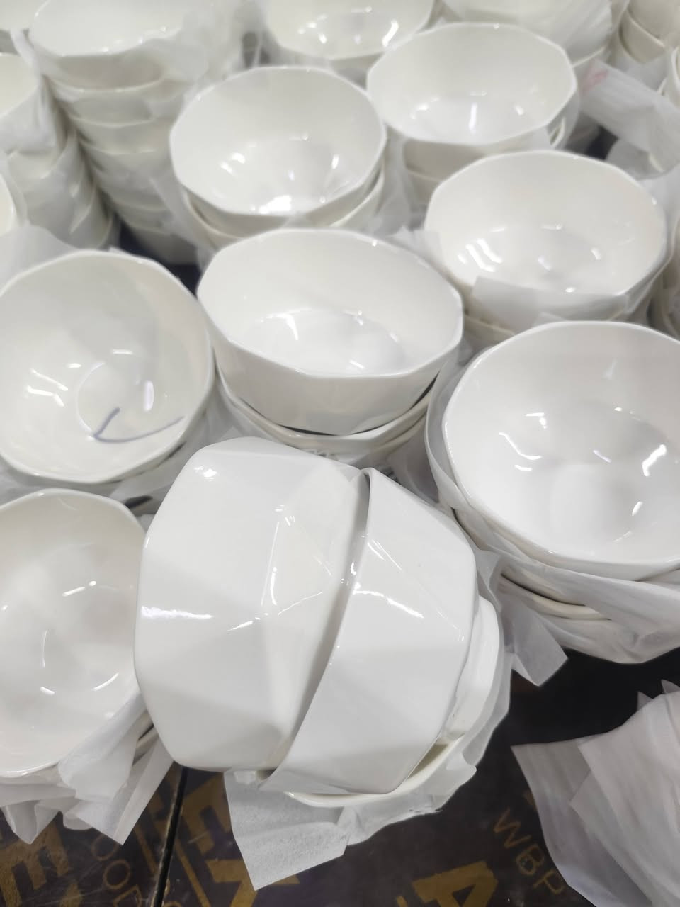 ✨ وصلنا الجديد ✨
كاسات /شوربه فرفوري سياحي  بتصميم أنيق ولون أبيض ناعم 🤍
مناسبة للتقديم في البيت أو للمقاهي والمطاعم، 
جودة ممتازة وشكل مرتب على السفرة 👌
بسعر مناسب جدا جدا


**إذا كنت صاحب هذا الإعلان وتريد حذفه لأي سبب، رجاءا أرسل رسالة إلى الدعم الفني**