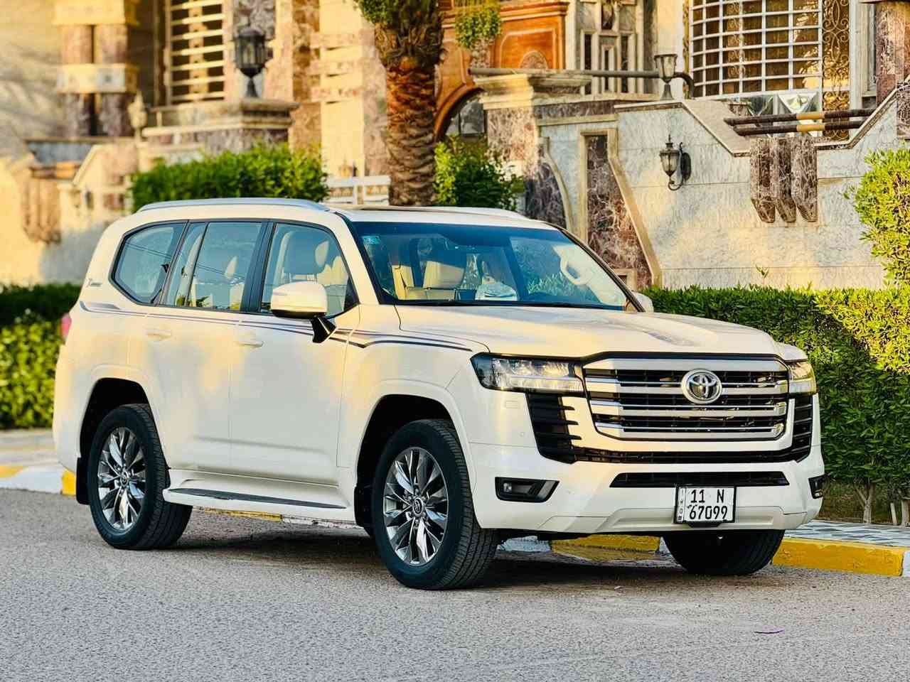 بلاش ارخص لاندكروز
تويتا لاندكروز 2022  ساز  
توين تيربو 

رقم بغداد بسمي تحويل ثاني يوم 
مكفول كفالة عامه 

السعر : 598 $ وبيه مجااال 

اتصال :  *********** 

بصمه تشغيل 
بصمه أبواب لمس 
تشغيل عن بعد 
فتحه سلايت
كشنات ثنين كهرباء 
كشنات جلد 
كشنات تدفئه تبريد 
8ايرباك 
زراكات 
مري شفط 
شاشات خلفيه 
مطفايه حريق 
جنطه شفط 
سبعه راكب 
ثلاث قطع تبريد 
حساس امامي 
حساس خلفي
 بصمات ثنين 
سبير منازل 
وباقي موصفات ساز معروفه 
ماشيه 43 الف  حقيقي

بغداد
