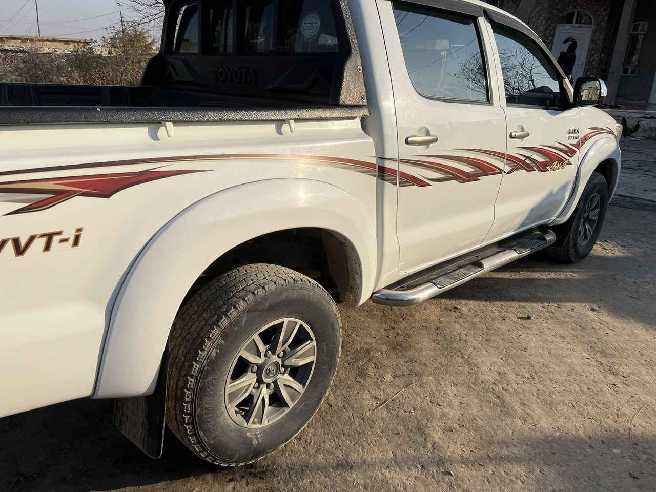 للبيع سياره بيكم دبل اكسن شركه سيد نهرو موديل ٢٠١٤سياره بسمي رقمها أربيل محرك شرط بيها قطعتين صبخ الرقم والسنويه جديد لل٢٠٣٠ بيها كابون سعرها ٢١٣$ مكان الموصل ناحيه زمار ***********
