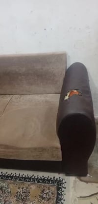 كنب • ٦٥ مكانه • حمرين