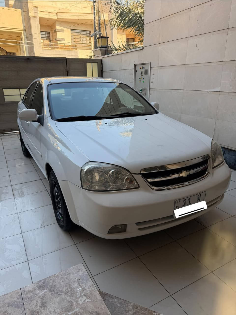 السلام عليكم اوبترا 2014 شركة العامه مكفولة كفاله عامه من الصبغ والتبديل والضربة والكير والمحرك كفاله عامه عليه ادامه كامله حدادية جديده تخم تاير ويل جديد سبير مال شركة مانازل سياره جديده برغي مامفتوح بيه ماشيه 155الف استخدام شخصي بأسمي تحويل مباشر عنوان بغداد البلديات السعر 114 وبيه مجال هـ***********
