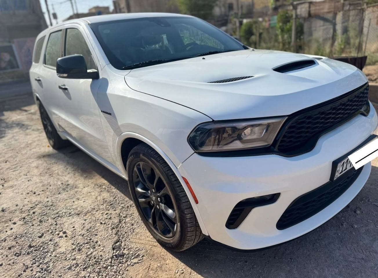 دورانكو 2021         RT
محرك 8 سلندر RT هيمي بلاك توب
ماشية 40 الف استخدام شخصي فور ويل
الكشن تدفئة وتبريد + كهرباء + منفصل Vip كشن ذاكرة
فتحة سقف وباقي تفاصيل الفول
الشواصي سليمات يعني بدون شاصي
رقم بغداد 
الحادث مرفق بالمنشور تبديل بنيد وجاملغ
بيها باب كلير صبغ من امريكا مصنعي
رقم الهاتف ***********
المكان العمارة
السعر 285
سيارة ما متعوبة مال بيت الله شاهد تجي وتشوف بعينك
