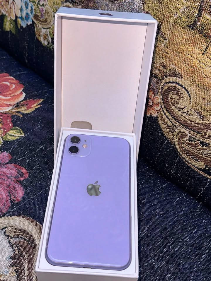 ايفون ١١عادي جهاز ممبدل ولا قطعه ذاكره 64
بطاريه🔋72جهاز نضيف بي بس هذه لخط بل شاشه موضح بل تصوير وممئثر عل لمس سعر 200 وبي مجال مكاني بغداد 
***********واتساب فقط 

***********اتصال فقط
