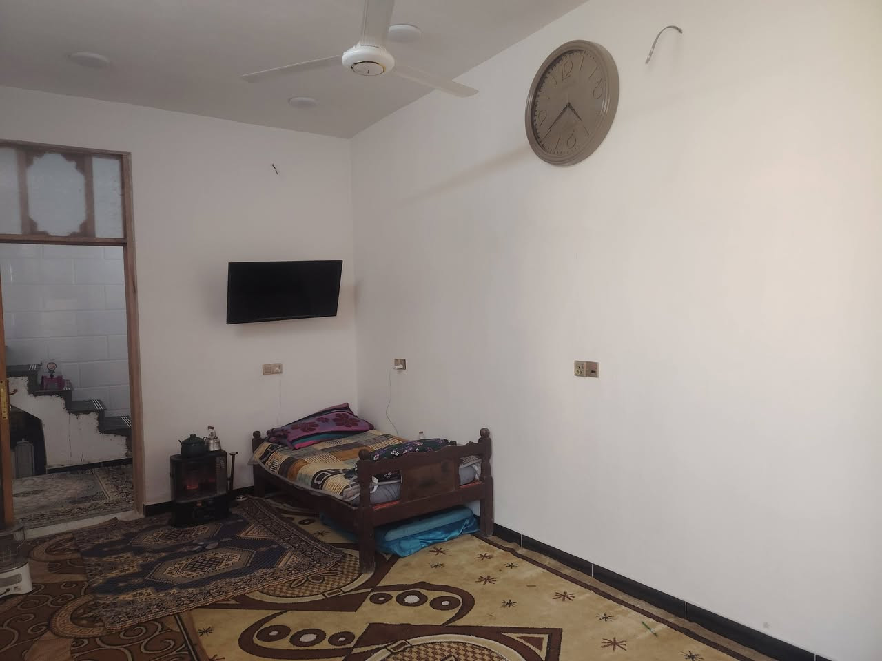 سلام عليكم بيت عدد 2واحد 110وثاني 100موقع الرشاد فرع كباب السيد طابو صرف صناعي
معمل داليا لبيت طابق ونص جاهز خدمات سراميك كله كامل سعر الواحد69وبي مجال ستفسار ع ***********
