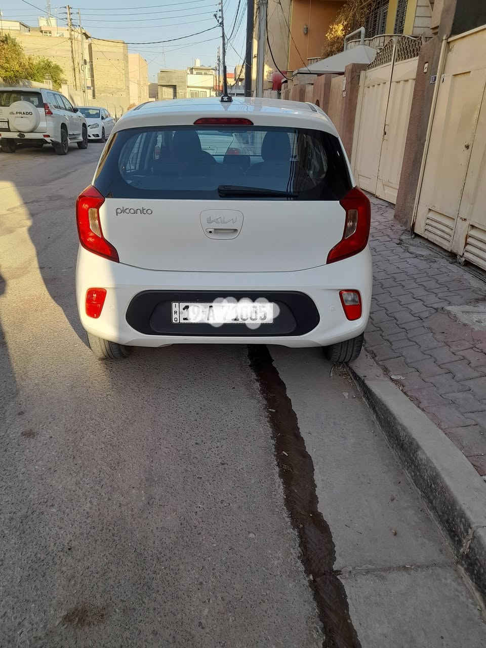 كيا بيكانتو ٤ سلندر للبيع موديل ٢٠٢٣ ماشيه ٤٠ الف مكفوله عدا شبر بارد رقم كربلاء الجديد وباسمي السعر ١١٥ $ م/ ***********
